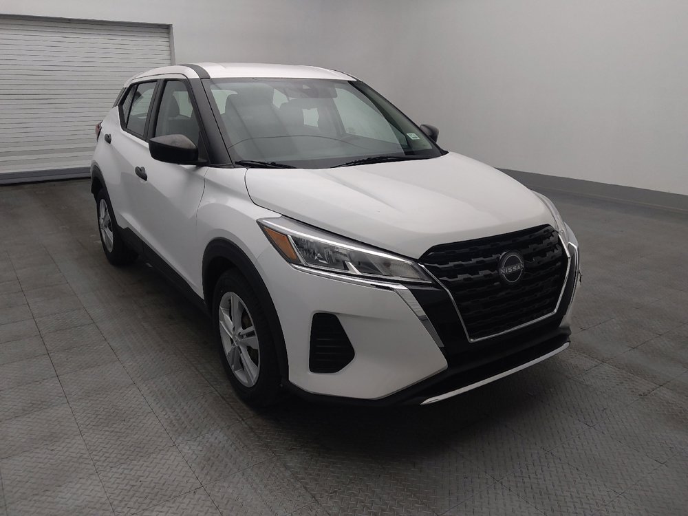 Used 2022 Nissan Kicks S image 13