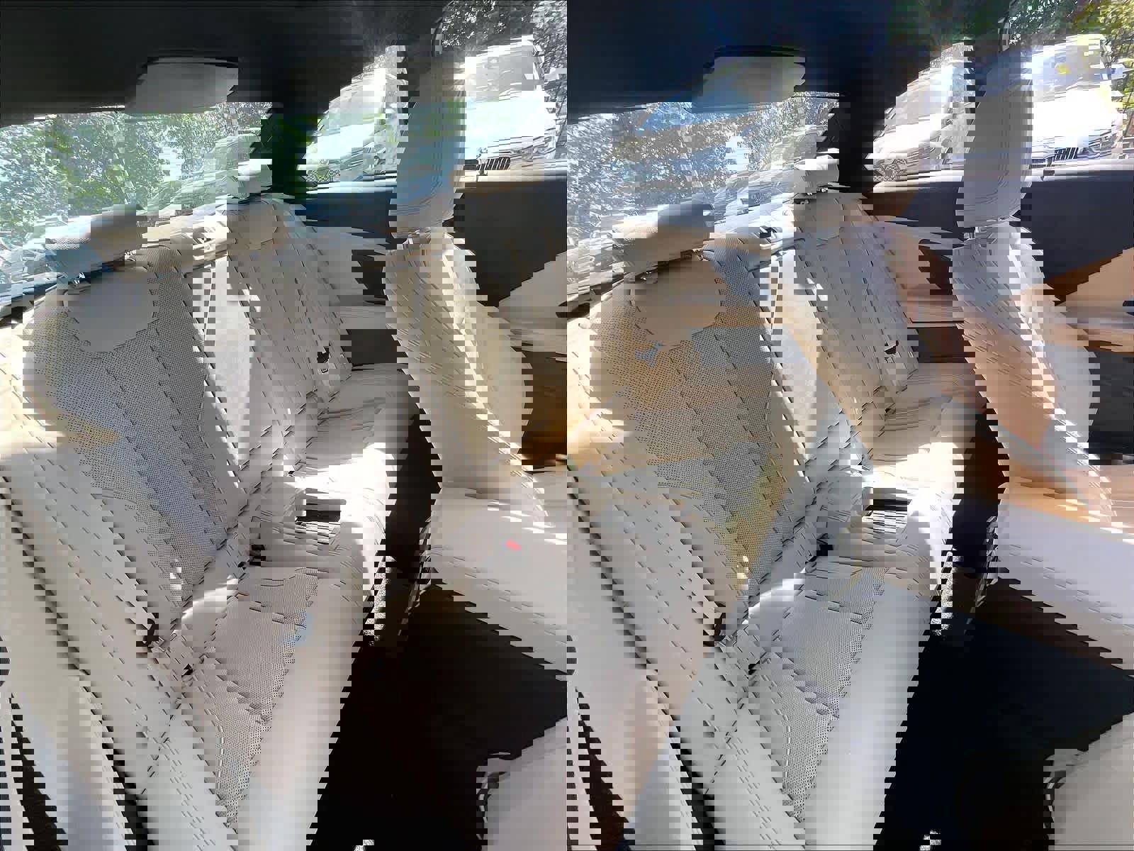 Used 2025 BMW 230i 230i w/ Premium Package image 29