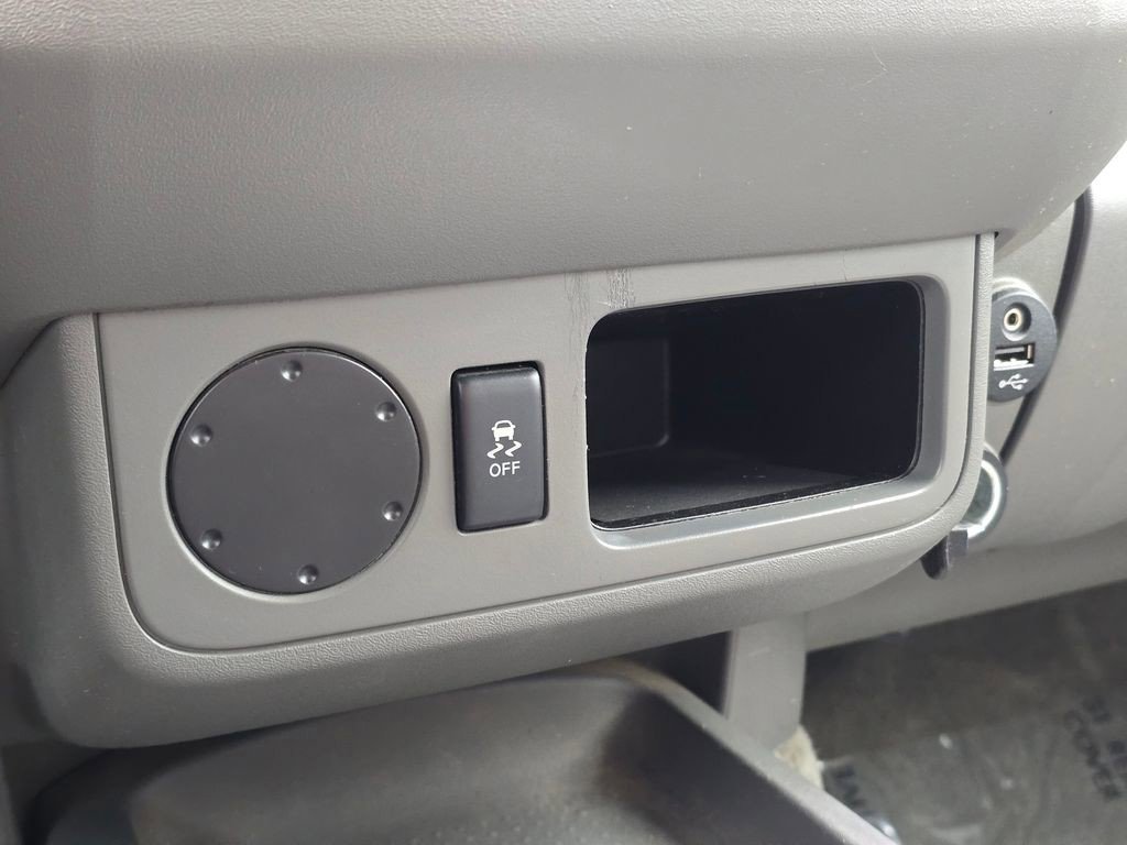 Used 2018 Nissan Frontier S RWD image 28