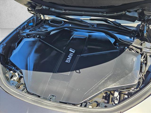 Certified 2023 BMW i7 xDrive60 w/ Parking Assistance Package image 23