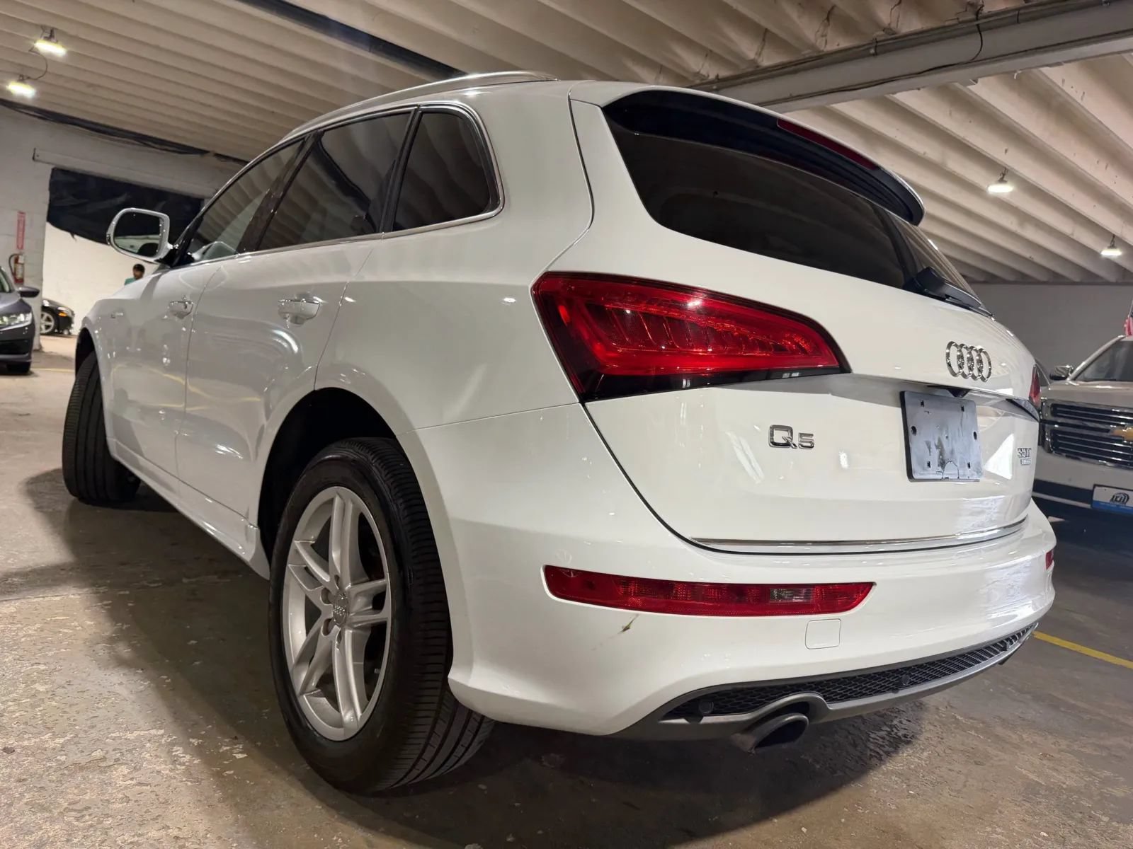 Used 2017 Audi Q5 3.0T Prestige AWD/4WD image 3