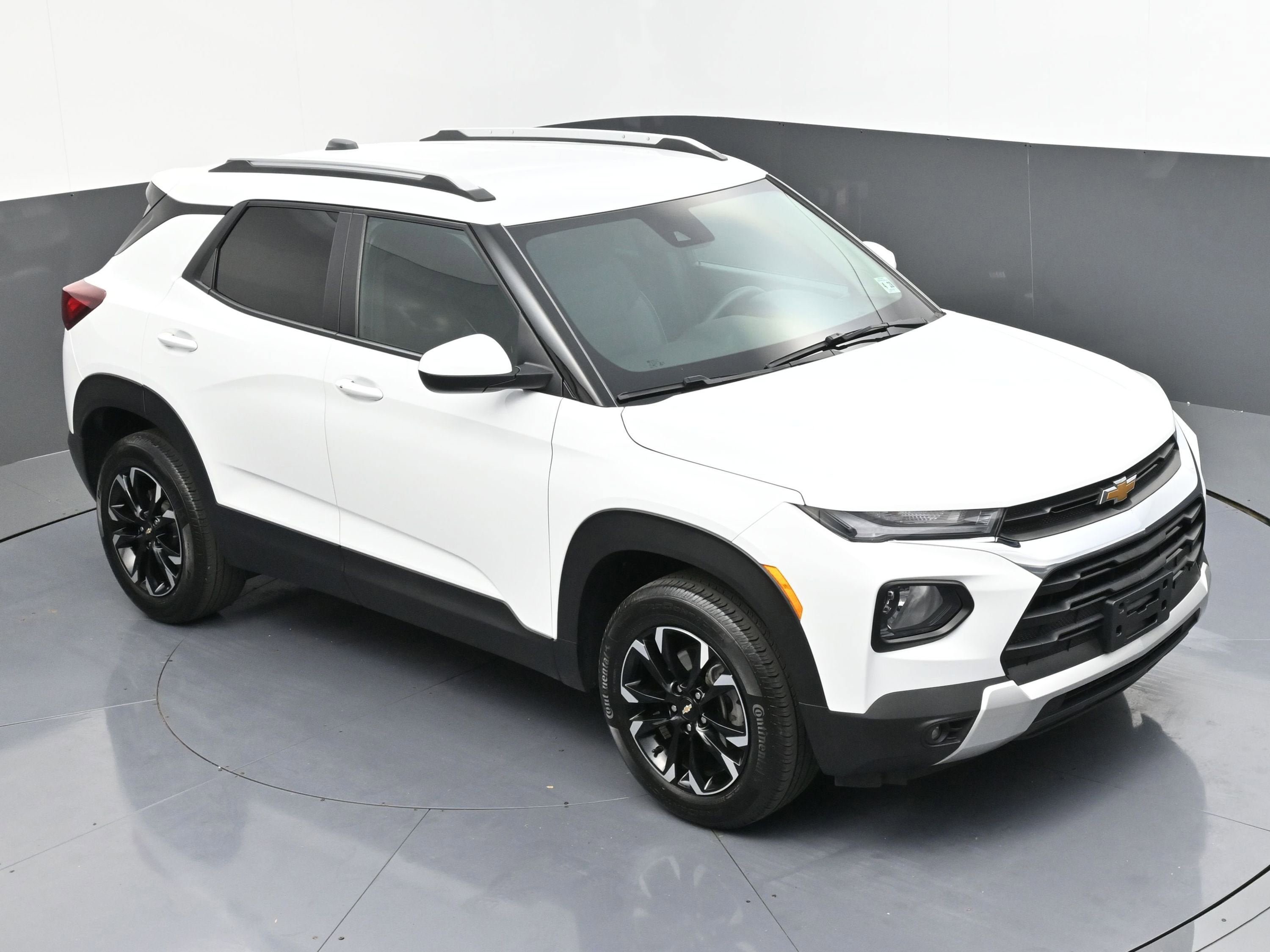 Certified 2023 Chevrolet TrailBlazer LT w/ Convenience Package AWD/4WD image 43