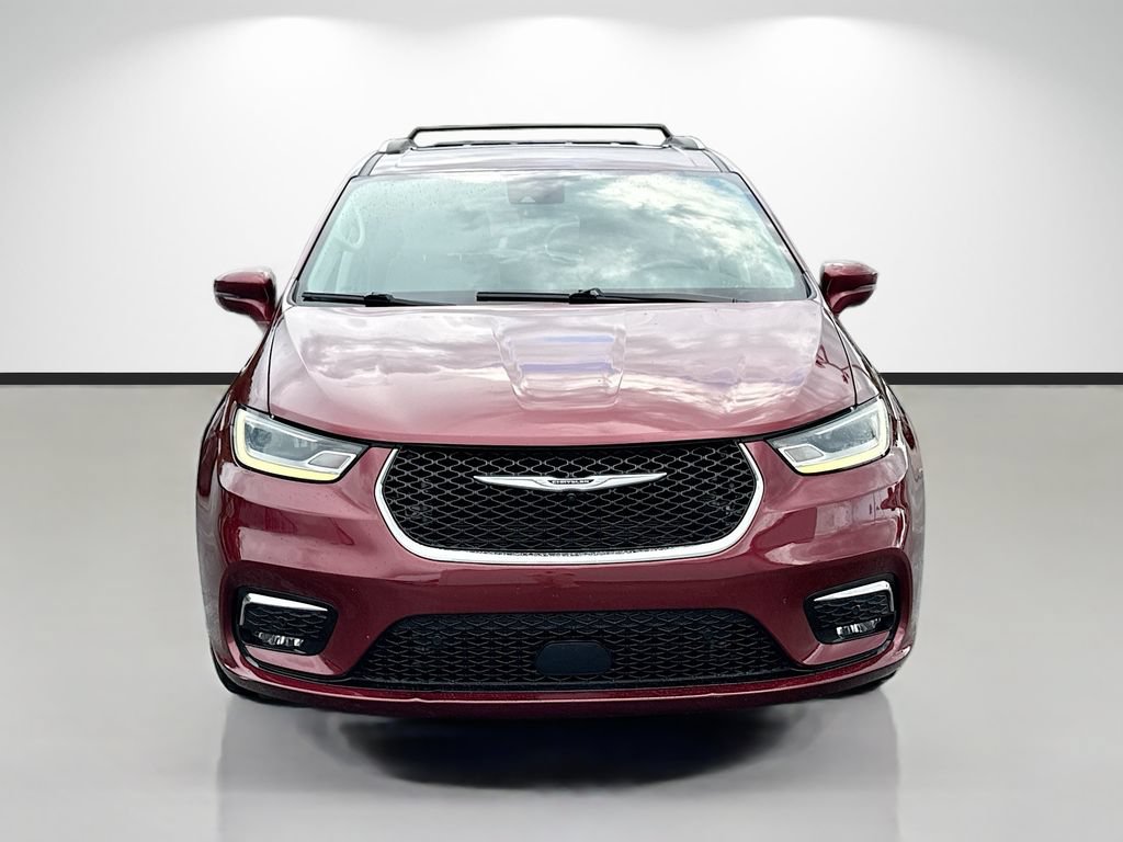 Used 2021 Chrysler Pacifica Touring-L w/ Premium & Safety Sphere Group FWD image 8