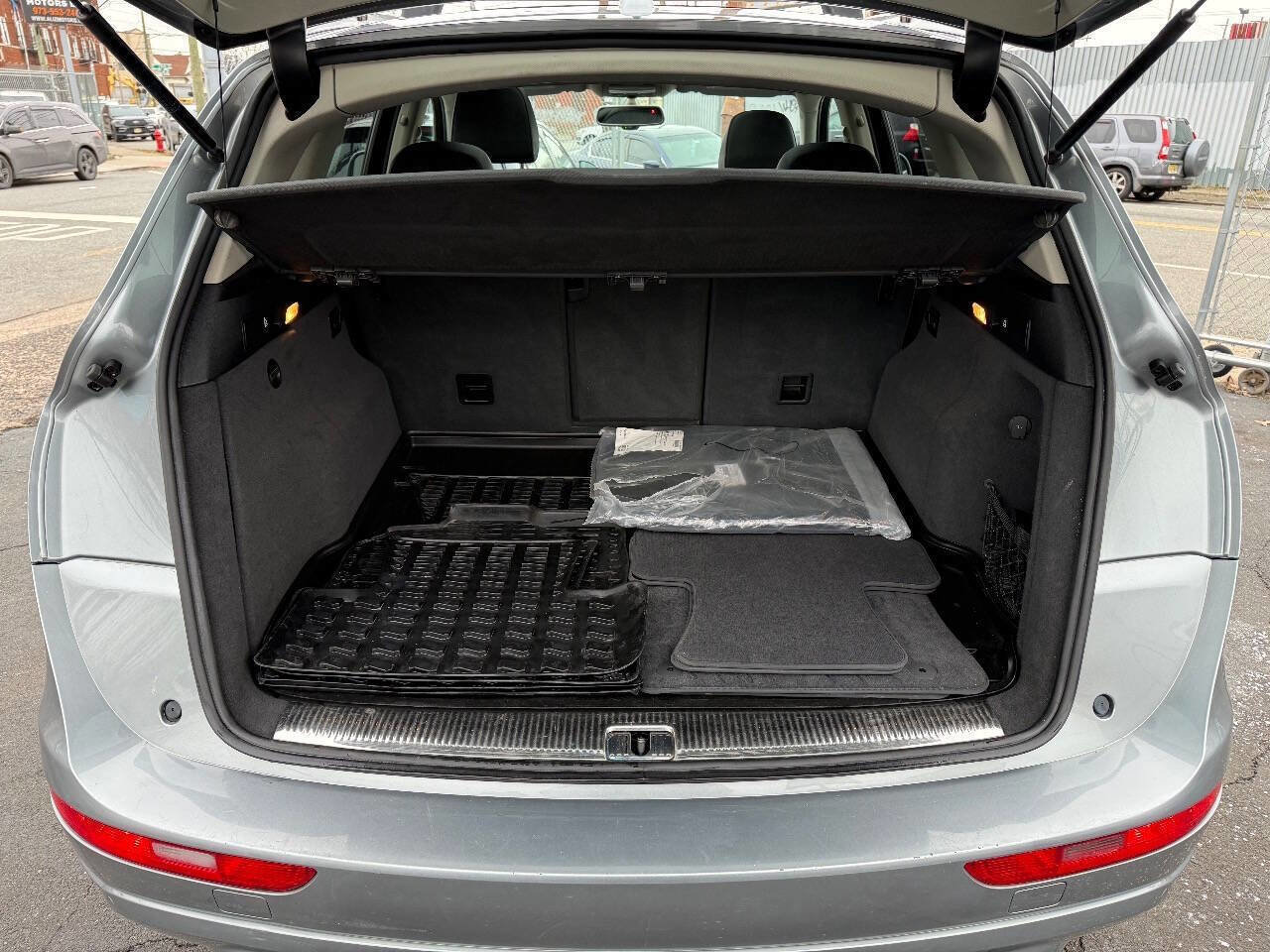 Used 2011 Audi Q5 2.0T Premium Plus image 22