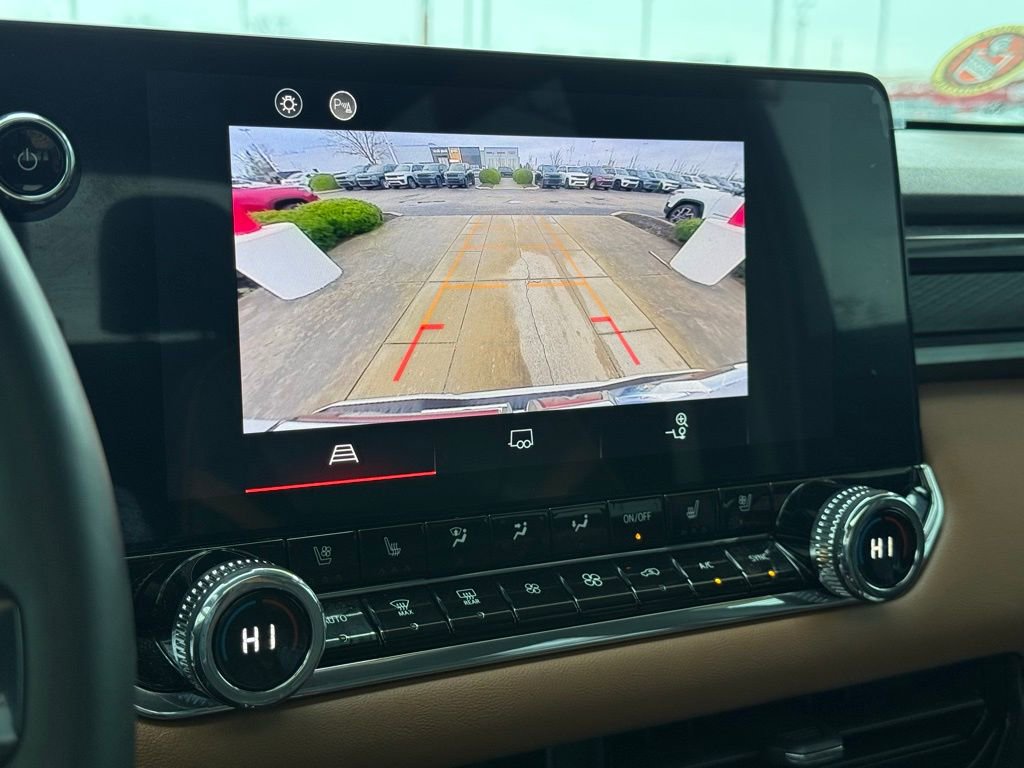 Used 2023 GMC Canyon AT4 w/ AT4 Premium Package image 25