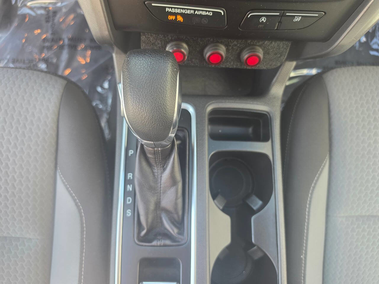 Used 2018 Ford Escape SE w/ SE Sync 3 Package AWD/4WD image 38