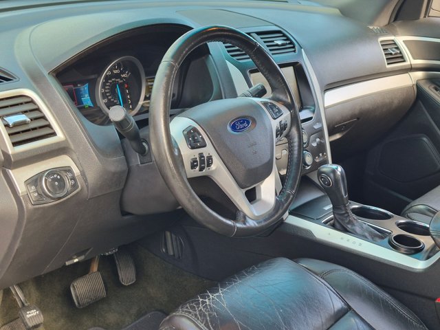 Used 2013 Ford Explorer XLT FWD image 10