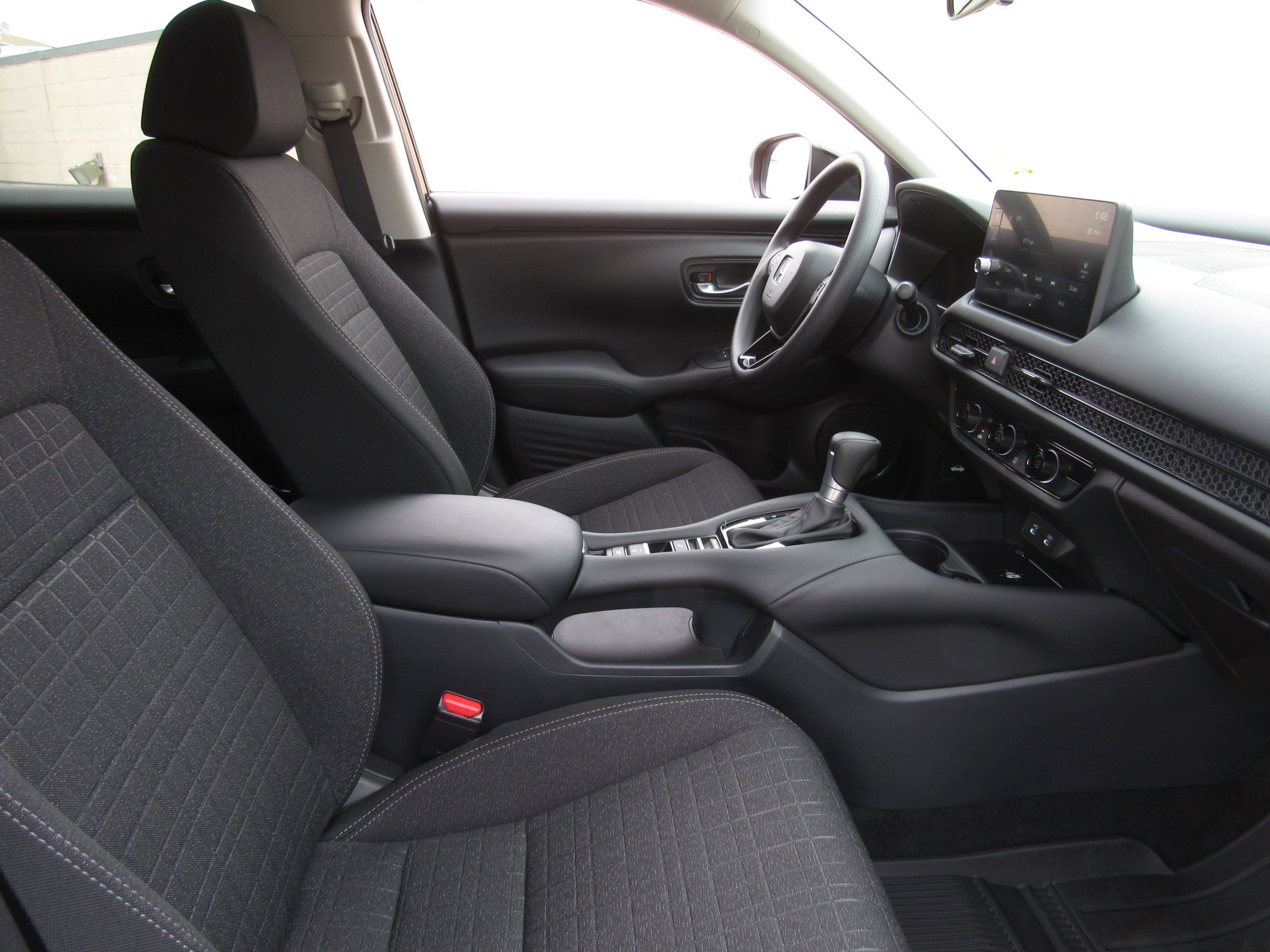 Used 2026 Honda HR-V LX image 8