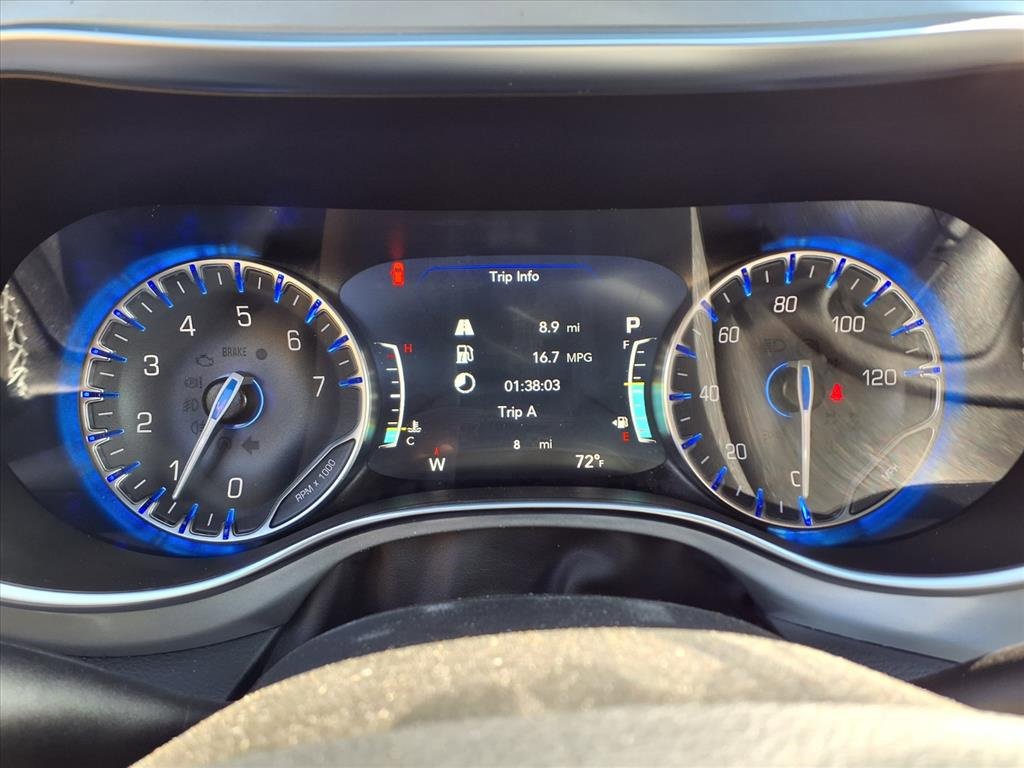 New 2026 Chrysler Pacifica Limited image 14