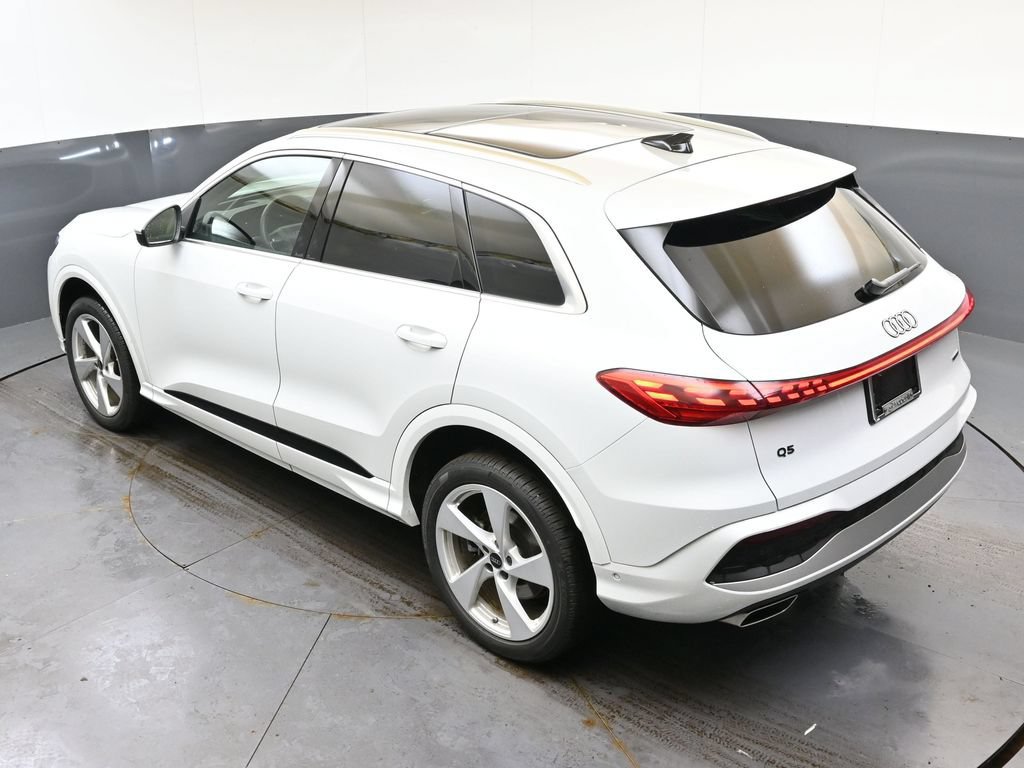 Used 2025 Audi Q5 Premium Plus w/ Premium Plus AWD/4WD image 46