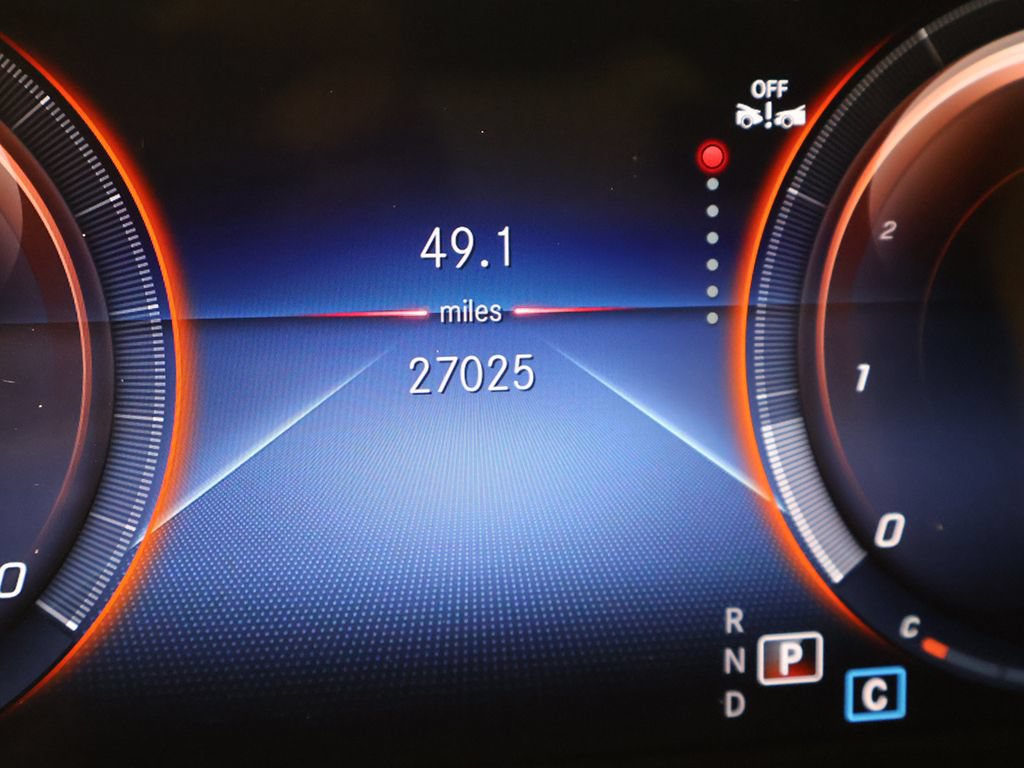 Used 2023 Mercedes-Benz CLA 250 4MATIC w/ Premium Package image 35