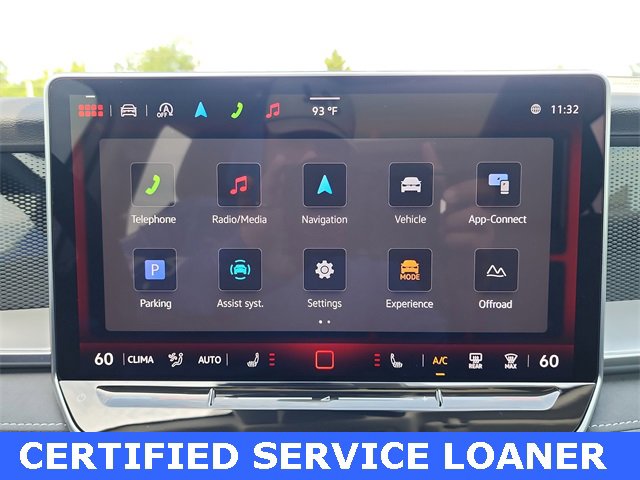 New 2025 Volkswagen Tiguan SE image 19