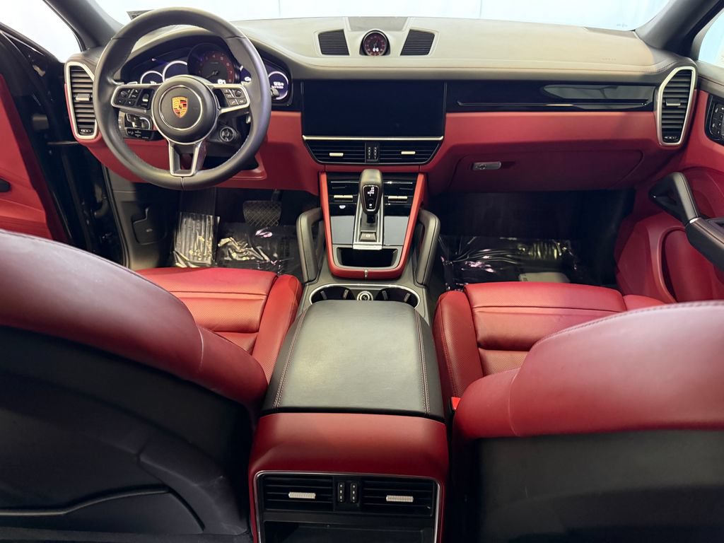 Certified 2023 Porsche Cayenne Coupe AWD/4WD image 15