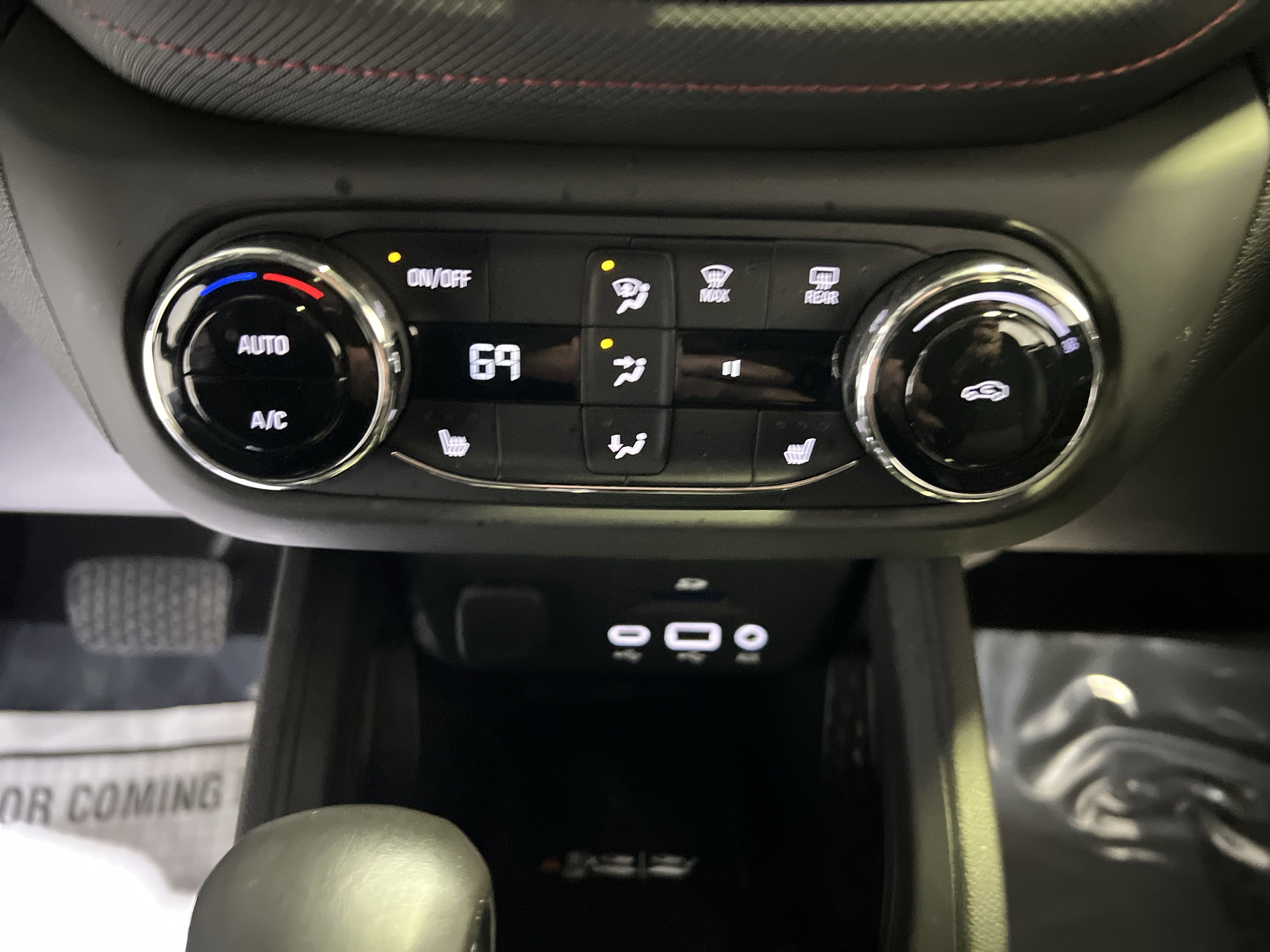 Certified 2023 Chevrolet TrailBlazer RS w/ Sun and Liftgate Package FWD image 21