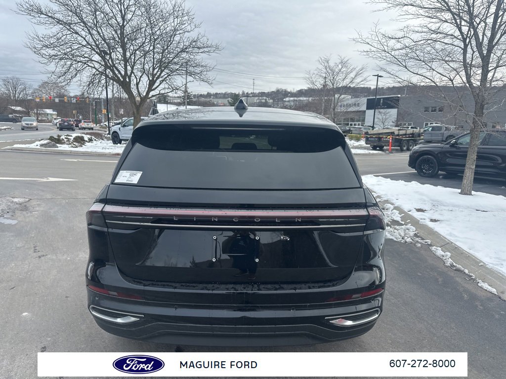 New 2026 Lincoln Nautilus Premier image 6