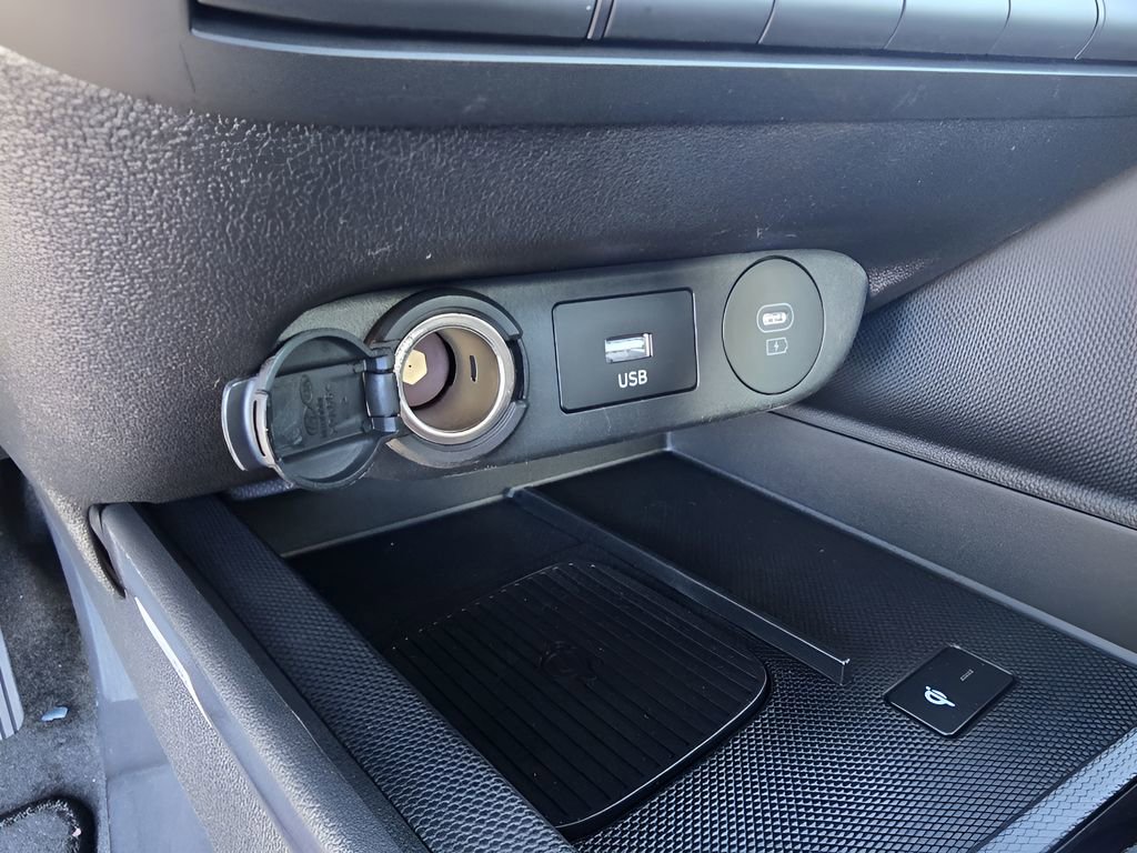 New 2026 Hyundai Elantra Limited image 19