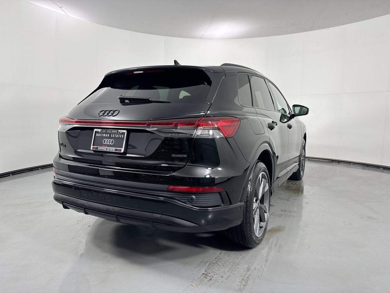 Used 2023 Audi Q4 e-tron Premium Plus w/ Premium Plus AWD/4WD image 36