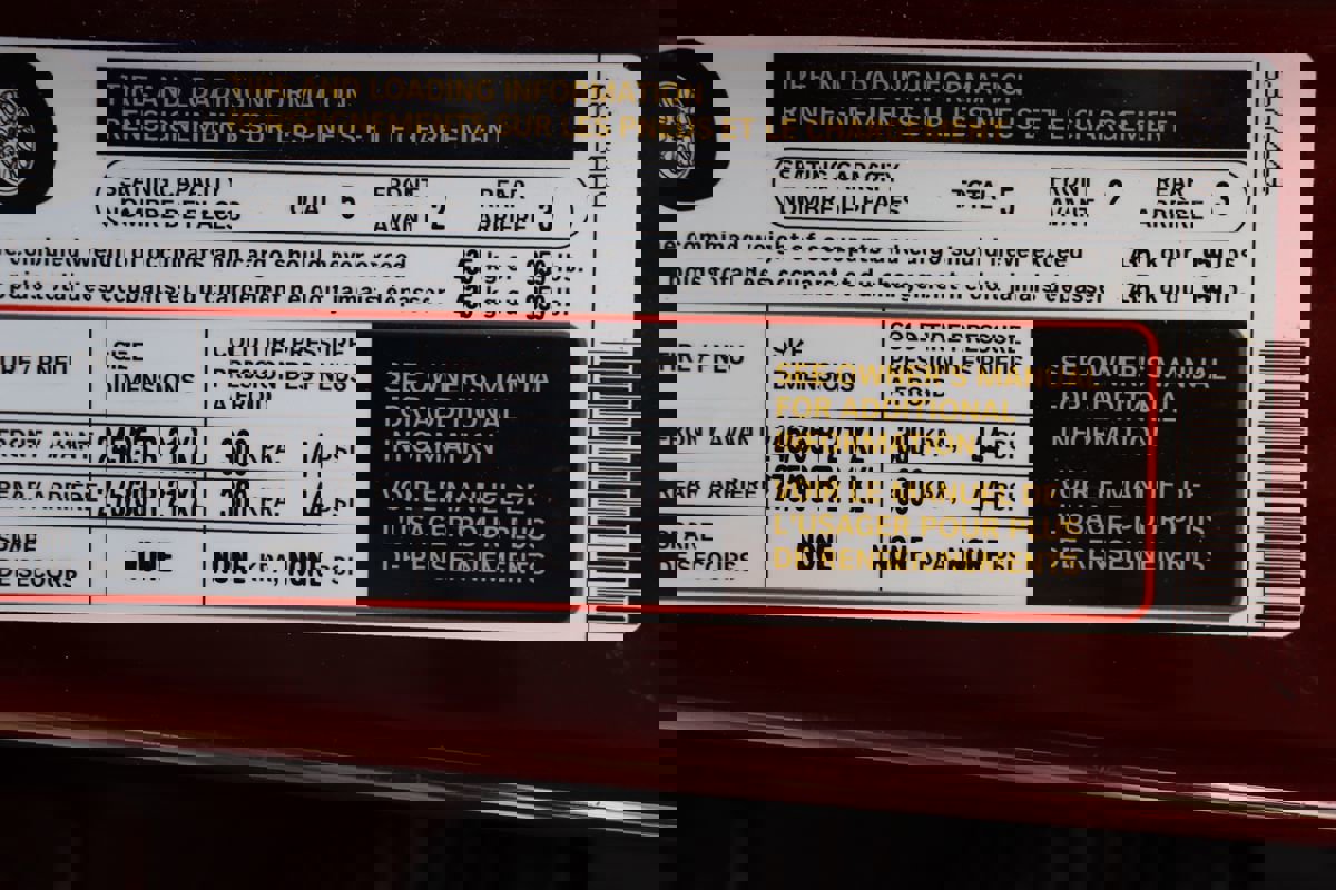 Used 2019 BMW 750i xDrive w/ Luxury Rear Seating Package image 76