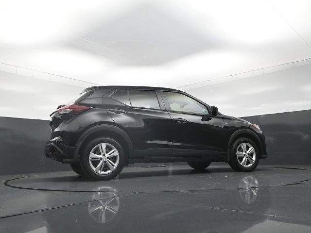 Certified 2025 Nissan Kicks Play S w/ Interior Electronics Package FWD image 34