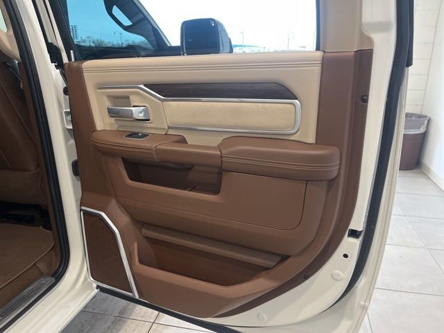 Used 2022 RAM 2500 Laramie AWD/4WD image 29