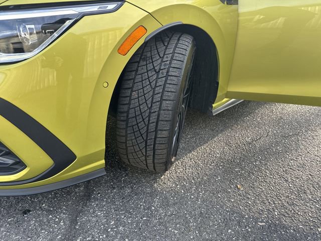 Used 2022 Volkswagen GTI Autobahn image 32