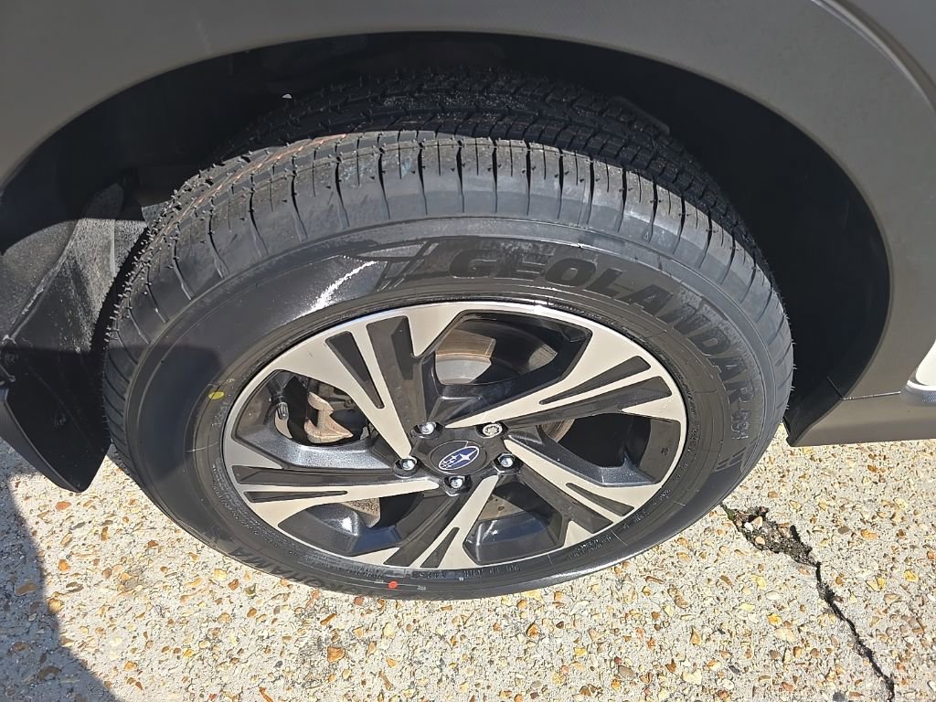 Used 2024 Subaru Crosstrek 2.0i Premium image 35