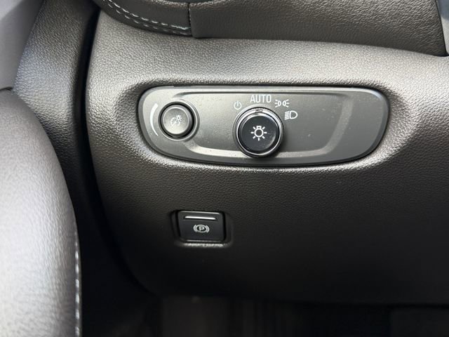 Used 2022 Chevrolet Blazer LT image 18