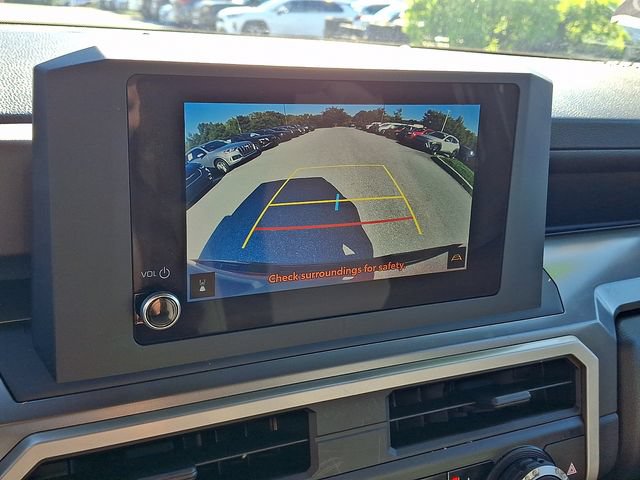 Certified 2024 Toyota Tacoma SR5 AWD/4WD image 17