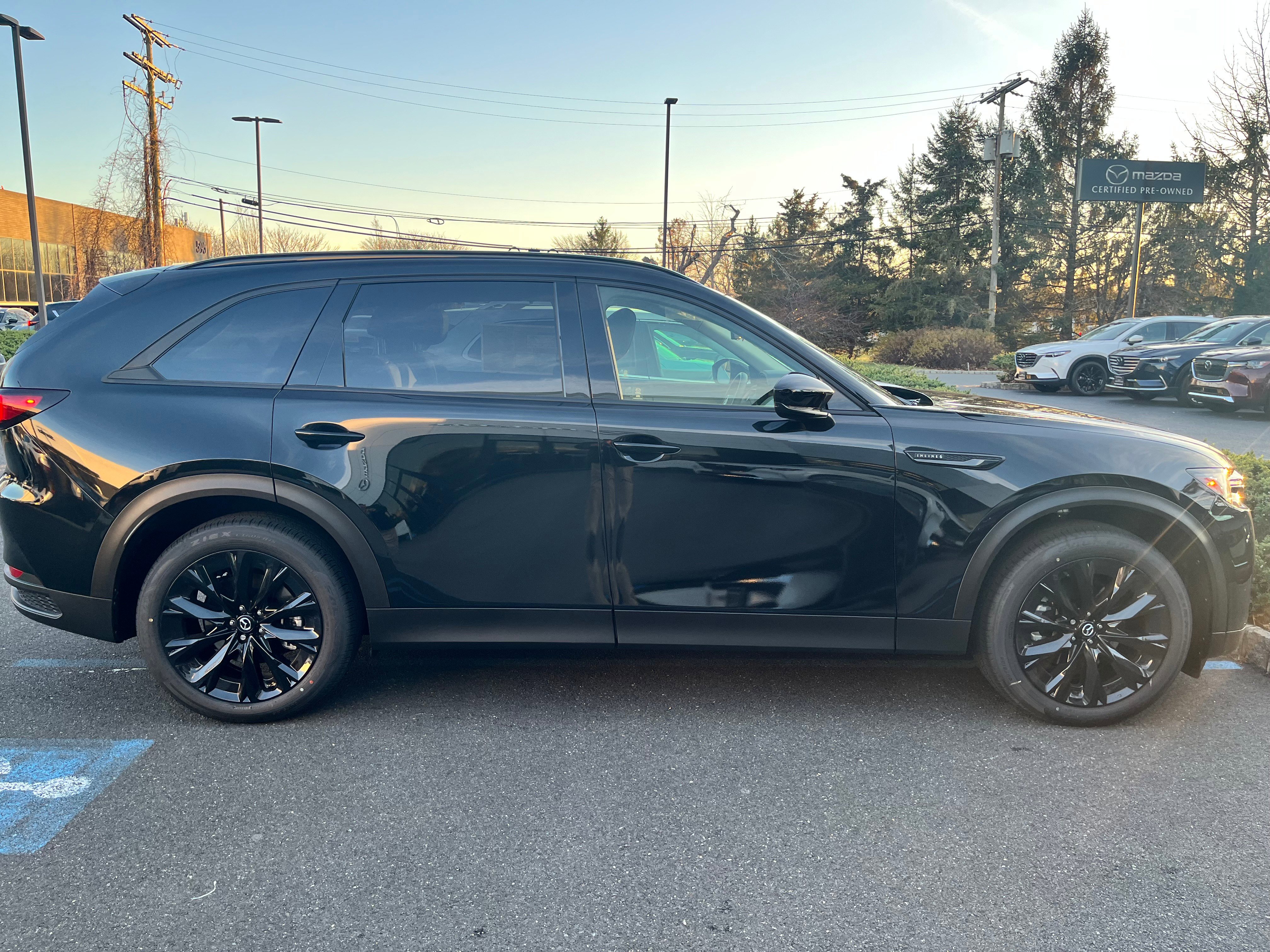 New 2025 MAZDA CX-90 3.3 Turbo w/ Premium Sport Pkg image 3