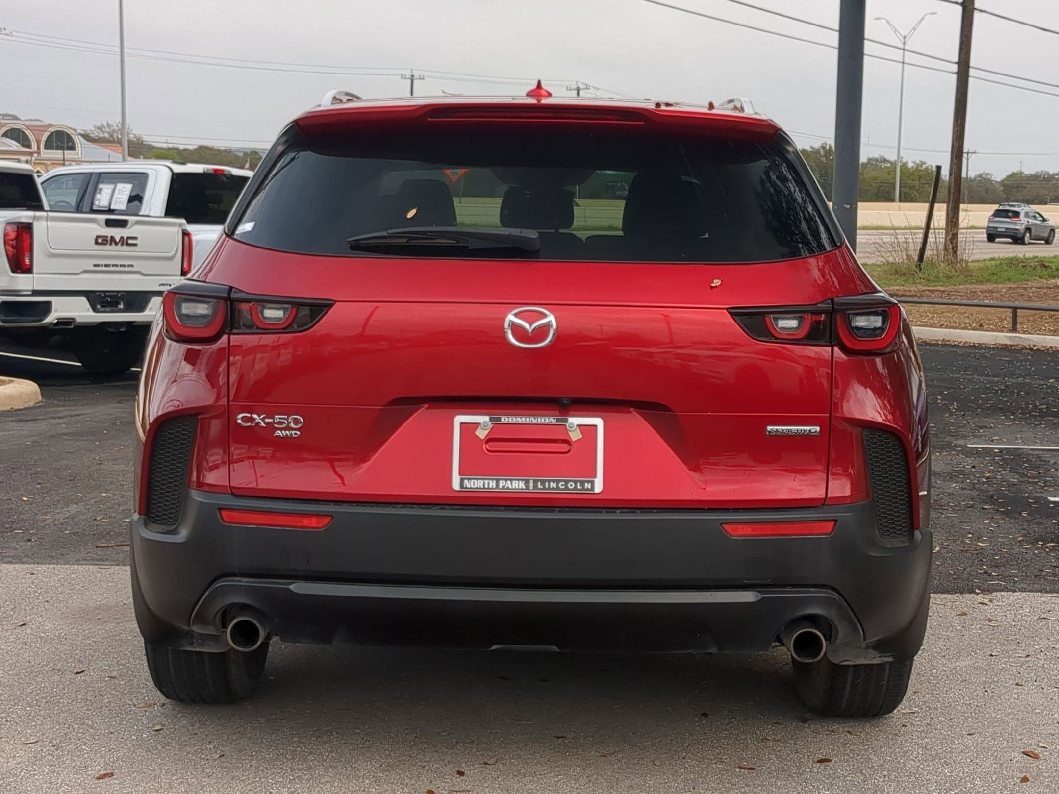 Used 2024 MAZDA CX-50 AWD 2.5 S w/ Premium Package image 4