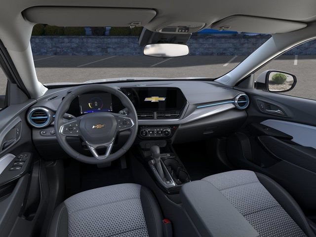 New 2026 Chevrolet Trax LT w/ Driver Confidence Package FWD image 15