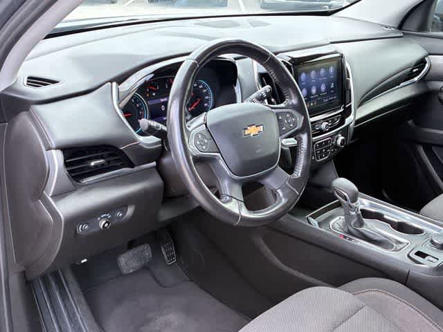 Used 2021 Chevrolet Traverse LT FWD video 2
