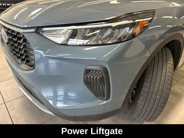 Used 2023 Ford Escape Active w/ Tech Pack #2 AWD/4WD image 14