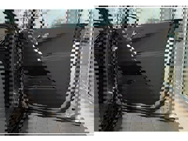 Used 2026 BMW iX xDrive60 w/ M Sport Package image 60