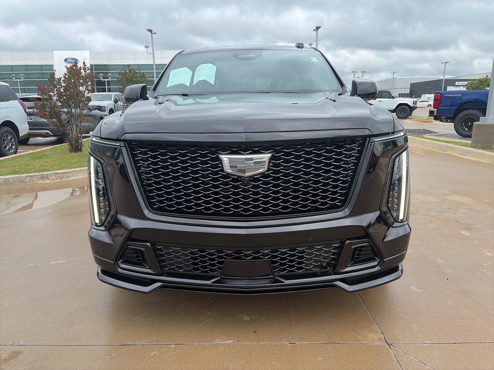 Used 2026 Cadillac Escalade V image 8