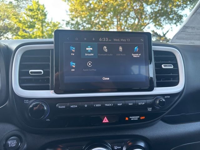 Used 2023 Hyundai Venue Limited w/ Cargo Package FWD image 25