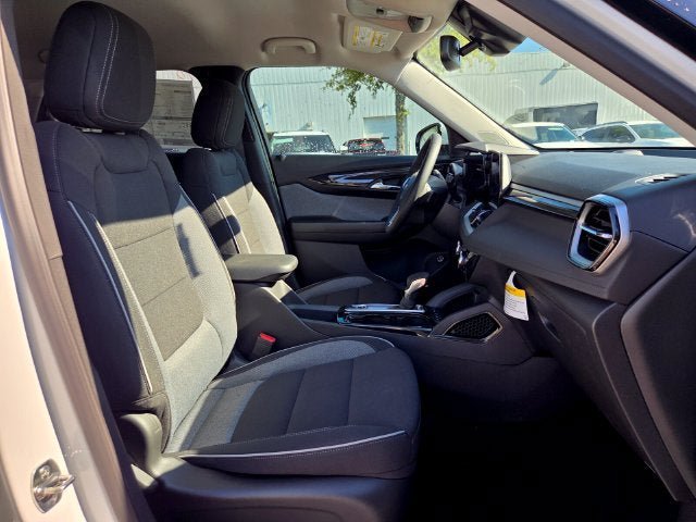 New 2026 Chevrolet TrailBlazer LT w/ Convenience Package FWD image 14
