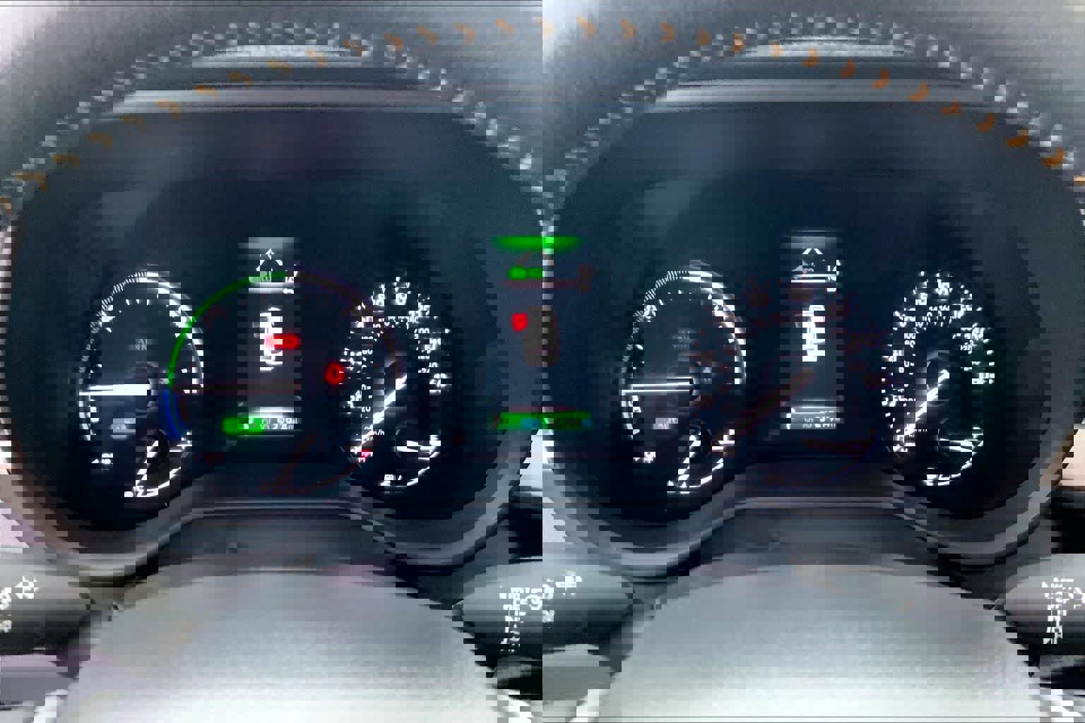 Used 2024 Toyota Sienna XLE Woodland Edition AWD/4WD image 26