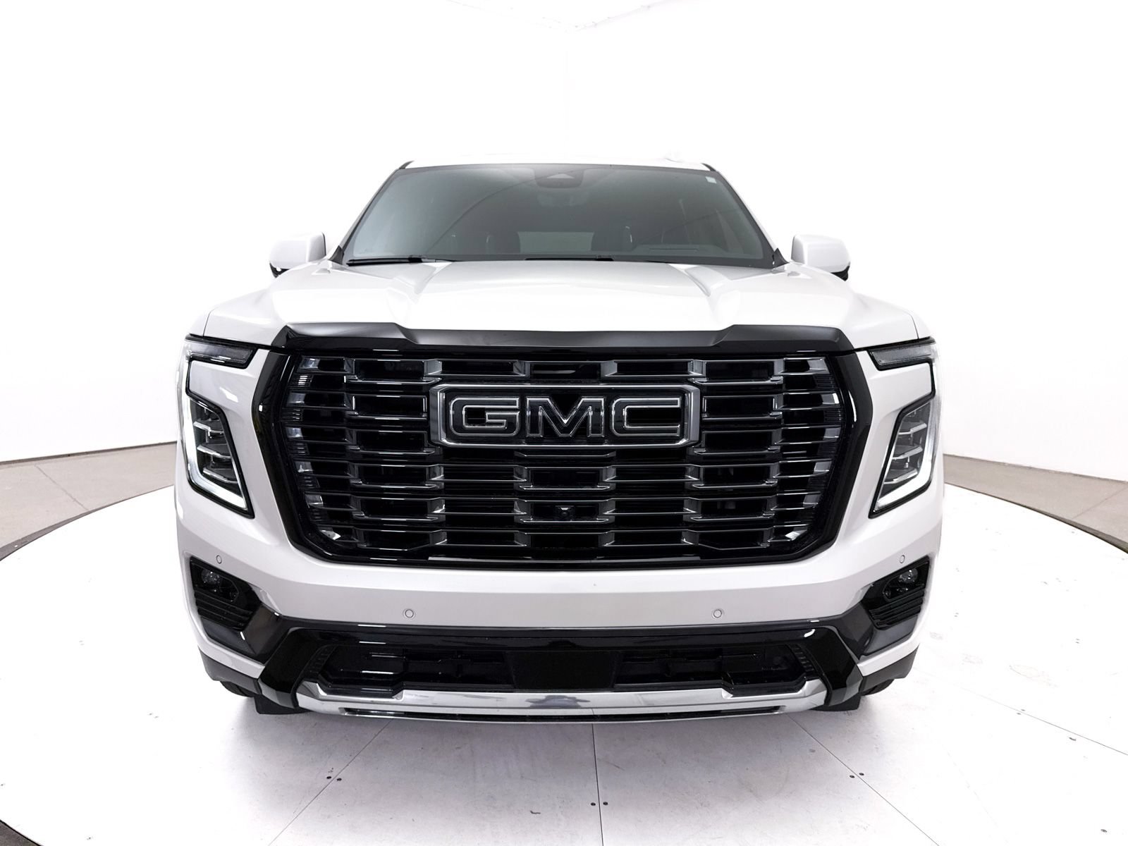 Used 2025 GMC Yukon Denali Ultimate AWD/4WD image 29