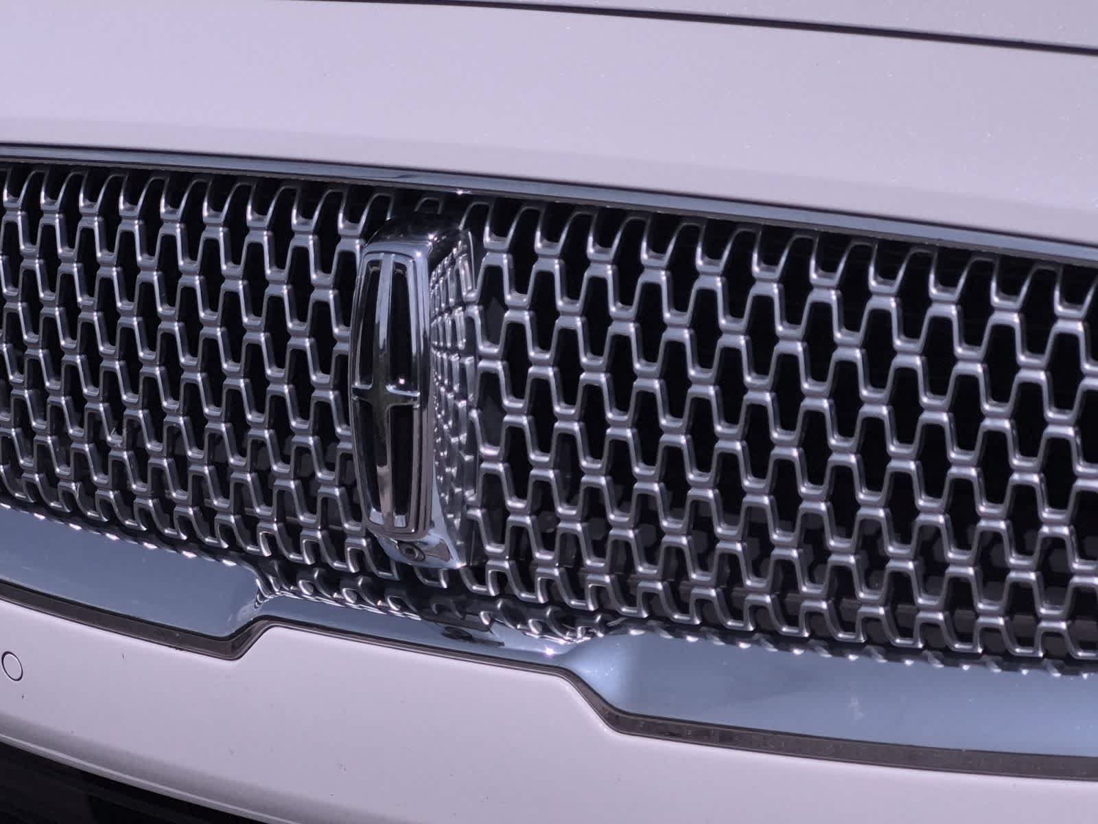 Used 2020 Lincoln Continental Black Label AWD/4WD image 12