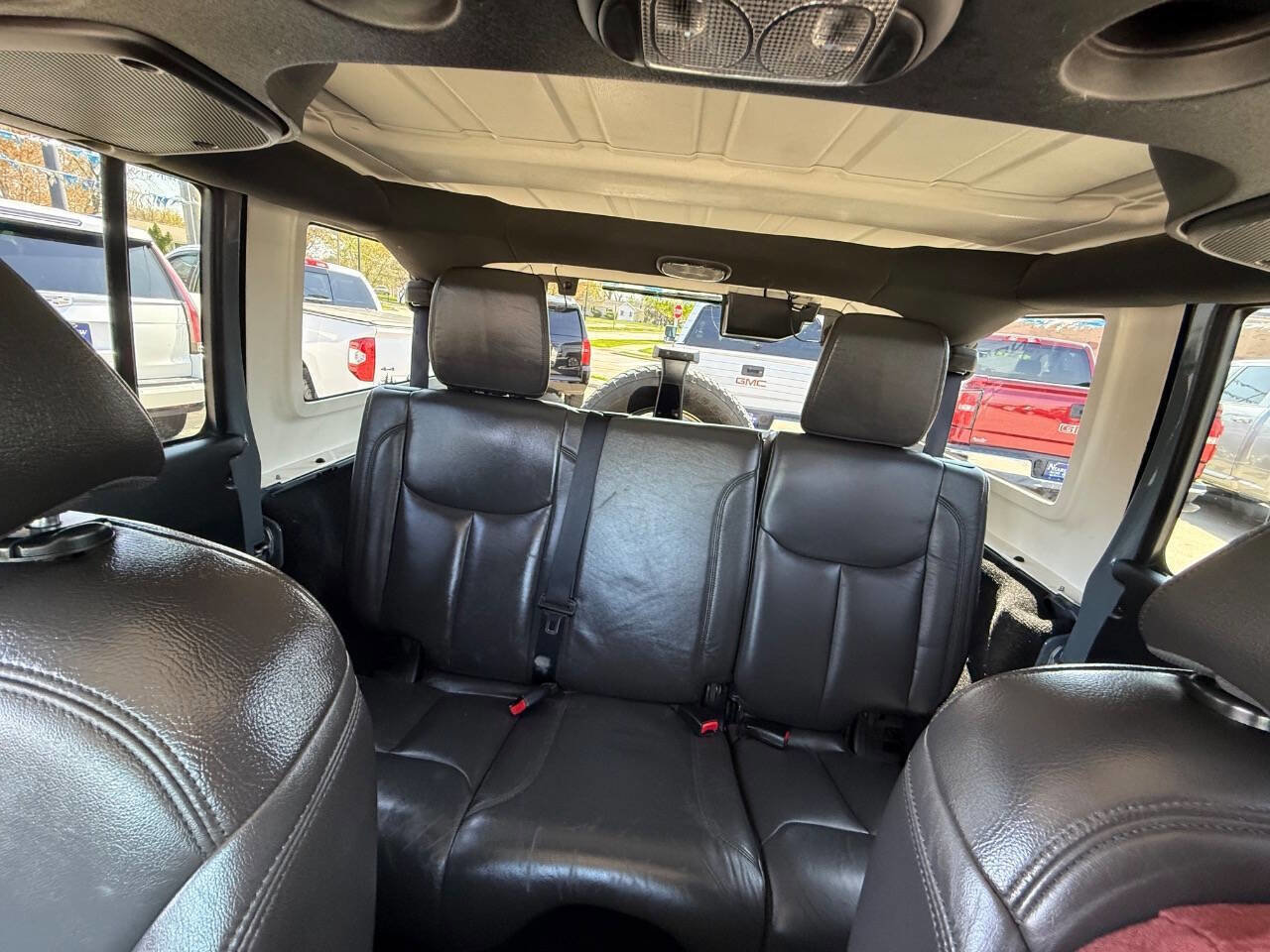 Used 2015 Jeep Wrangler Unlimited Sahara w/ Katzkin Premium Leather Group AWD/4WD image 22