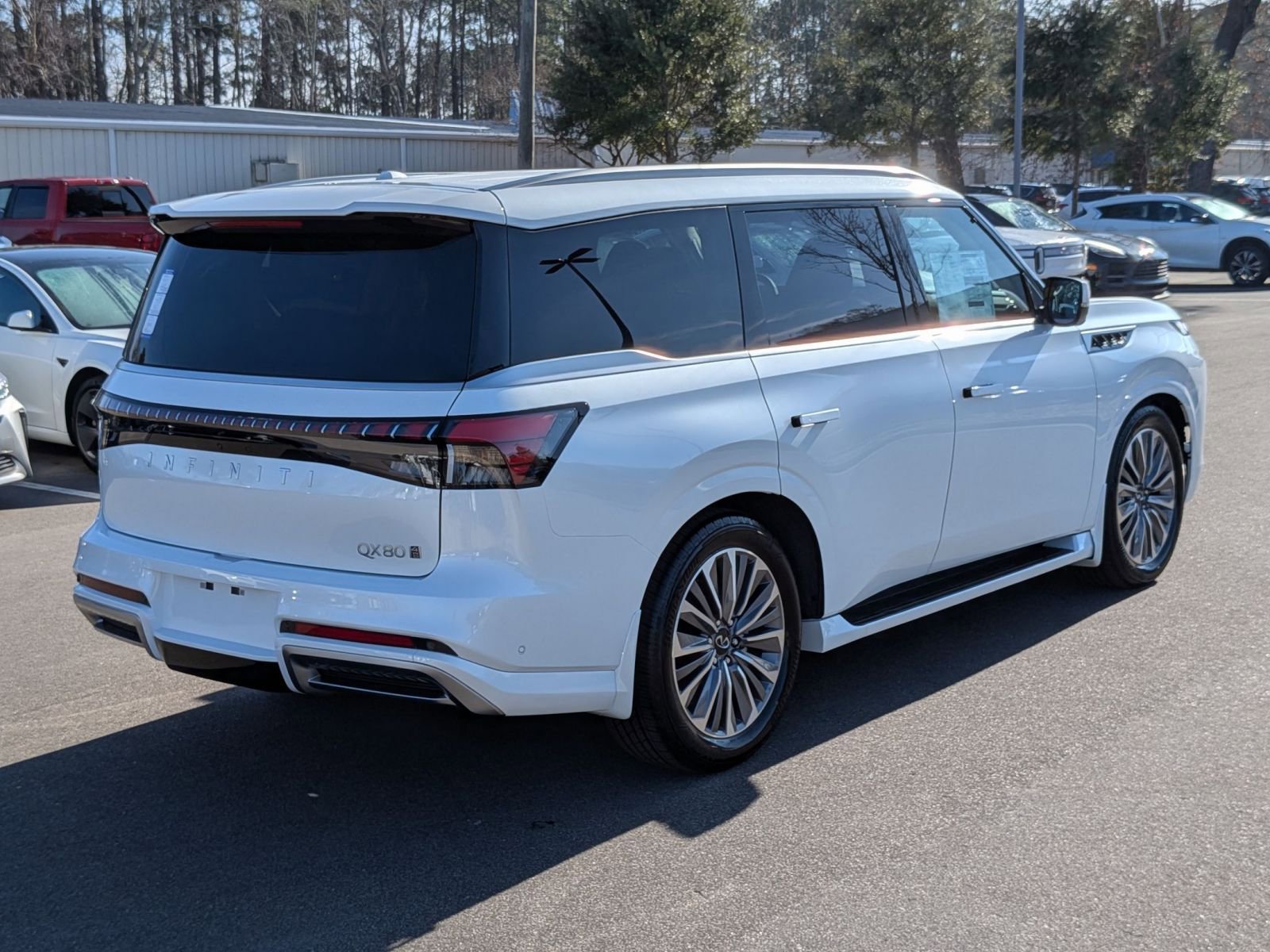 New 2026 INFINITI QX80 Luxe w/ Cargo Package image 3
