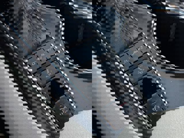 Used 2019 Toyota Camry XLE image 20