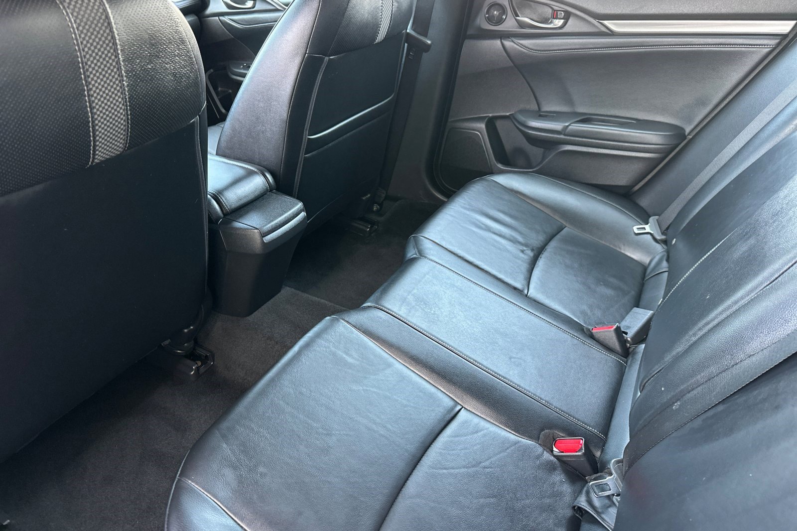 Used 2020 Honda Civic EX-L image 25