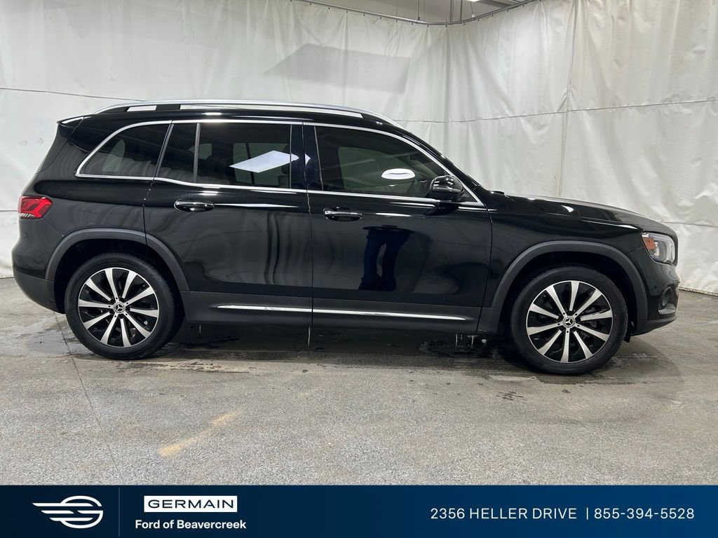 Used 2023 Mercedes-Benz GLB 250 image 9