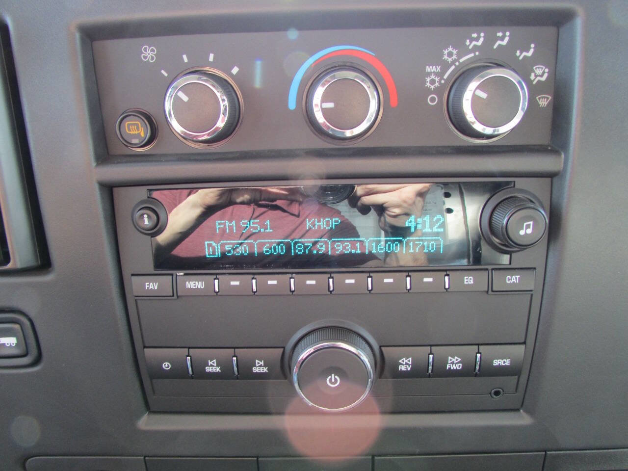 Used 2025 Chevrolet Express 2500 Extended w/ Communications Package RWD image 18