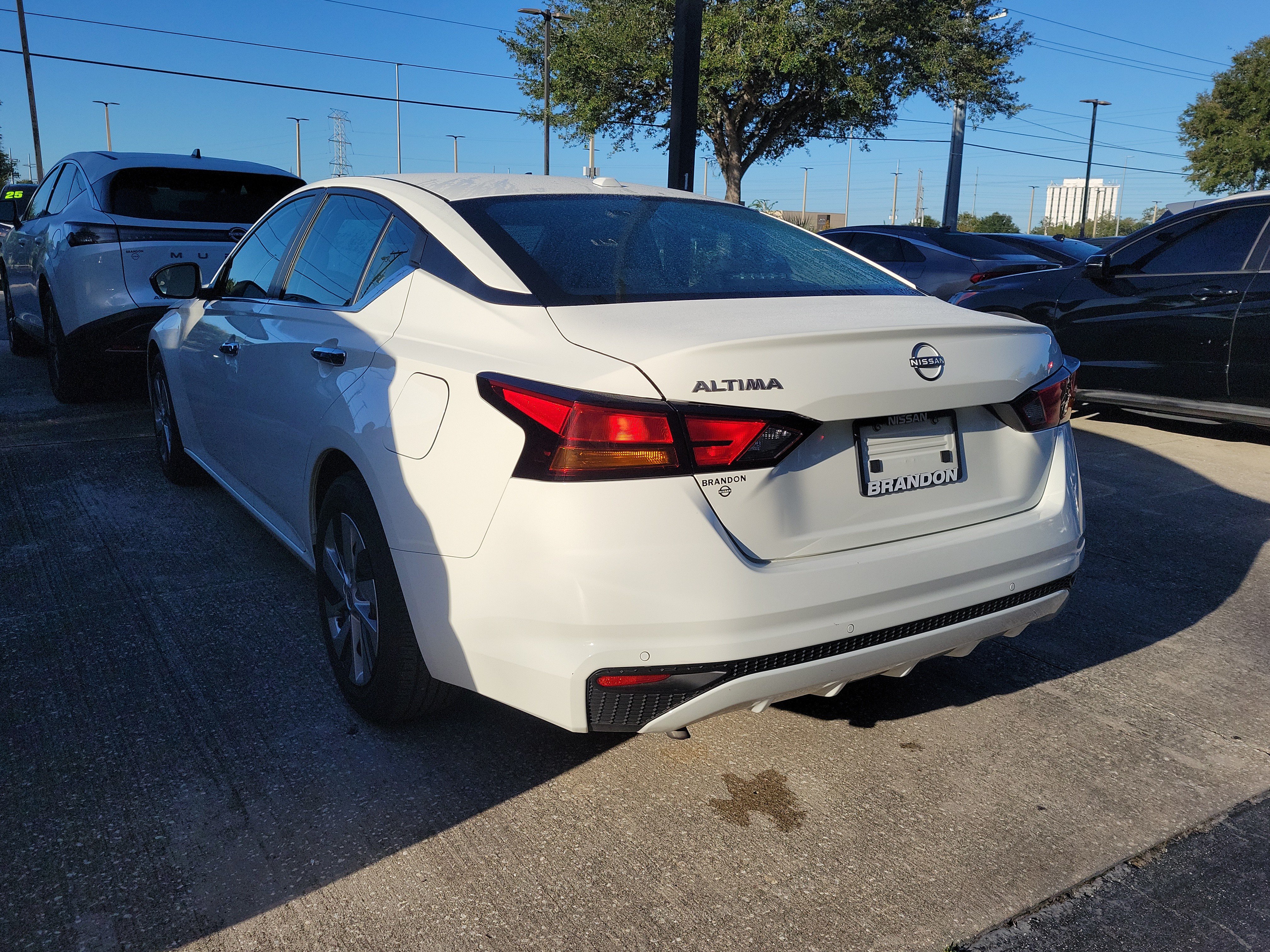 Certified 2025 Nissan Altima 2.5 S FWD image 6