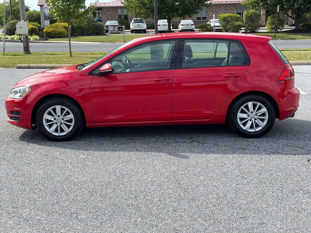 Used 2016 Volkswagen Golf S FWD image 5