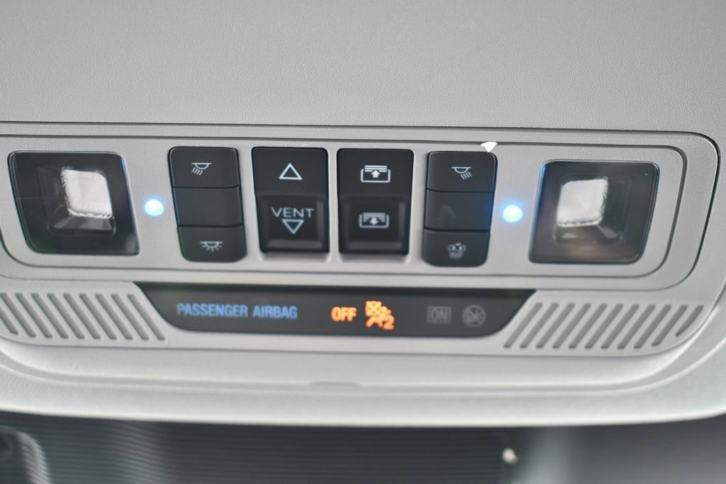 Used 2023 Ford Explorer Limited w/ Limited Technology Package image 35