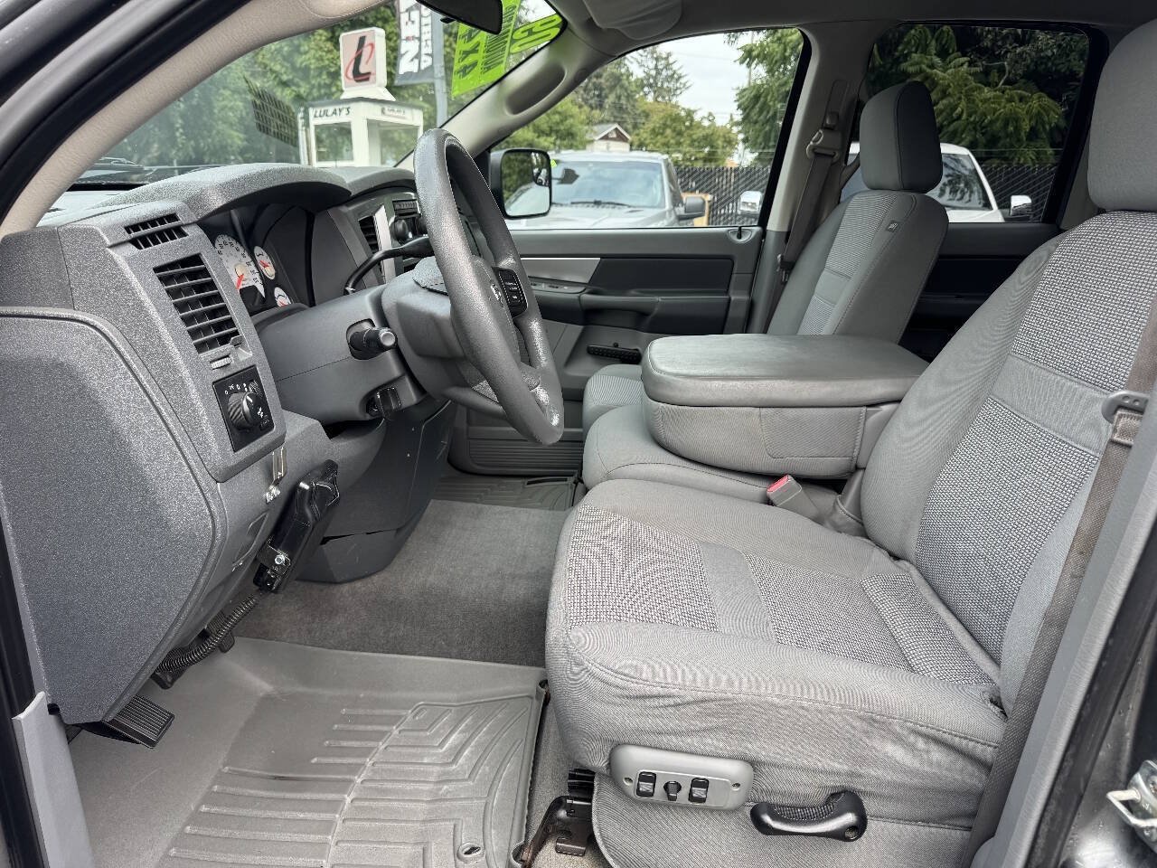 Used 2009 Dodge Ram 2500 Truck SLT w/ Trailer Tow Group AWD/4WD image 8